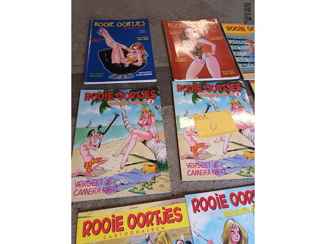 Lot 6 - rooie oortjes. 9 stuks - afbeelding 2 van  4