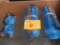 Lot 6 - spanriemen. 4 stuks