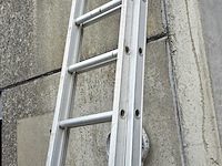 Lot 6 - uitschuifbare ladder 2 x 12 treden - afbeelding 5 van  5
