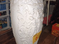 Lot 6 - vaas met paraplu’s - afbeelding 4 van  4