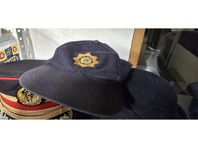 Lot 6 - verenigde arabische emiraten 3 stuks - afbeelding 3 van  4