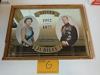 Lot 6 - vintage spiegel queen elisabeth