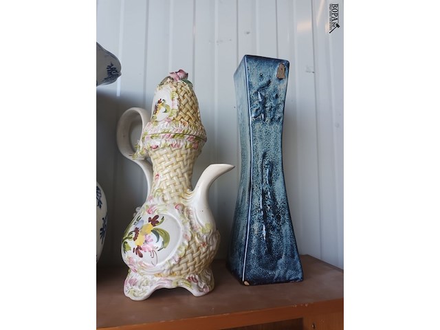 Lot 6 - vintage vazen. 5 stuks - afbeelding 5 van  5