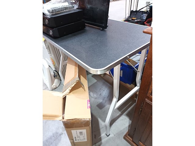 Lot 6 - vouwtafel tectake - afbeelding 1 van  4