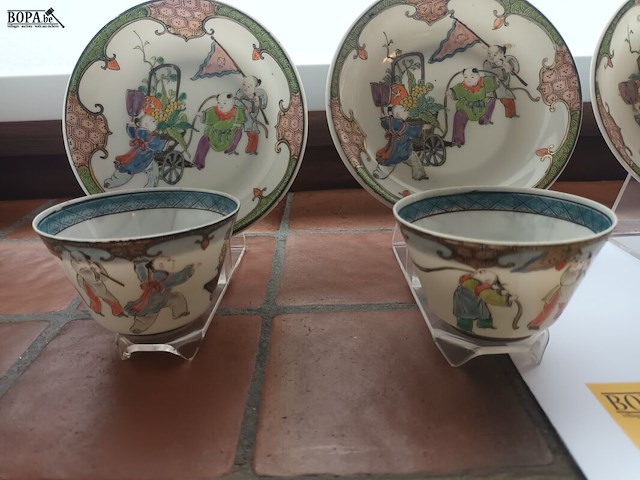 Lot 60 - chinees porselein. 8 stuks - afbeelding 3 van  5
