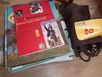 Lot 60 - collector items paardensport. 10 stuks - afbeelding 5 van  6