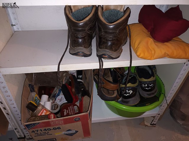 Lot 60 - diversen. inhoud rek - afbeelding 5 van  5