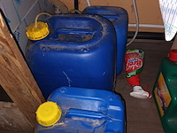 Lot 60 - glazenwasser lasa - afbeelding 3 van  3