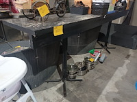 Lot 60 - hoge lange tafel - afbeelding 1 van  4