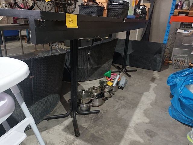 Lot 60 - hoge lange tafel - afbeelding 3 van  4