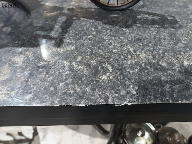 Lot 60 - hoge lange tafel - afbeelding 4 van  4