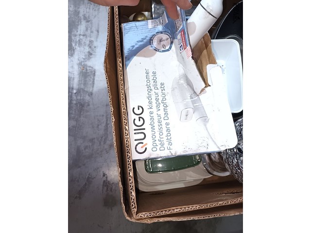 Lot 60 - huisraad. 3 dozen - afbeelding 9 van  9