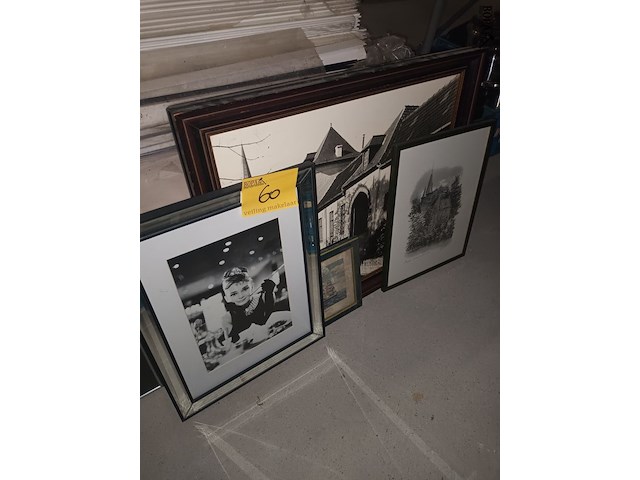 Lot 60 - kaders. 4 stuks - afbeelding 1 van  5