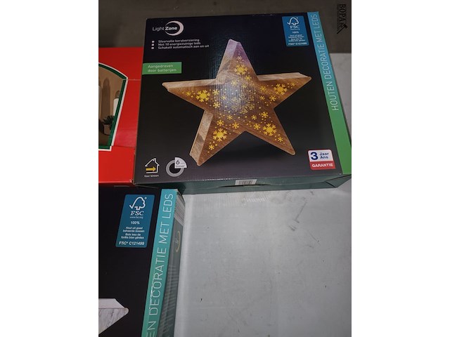 Lot 60 - kerstdecoratie. 8 stuks - afbeelding 5 van  5