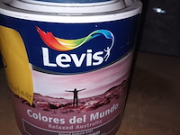 Lot 60 - levis verf. 2 stuks - afbeelding 1 van  4