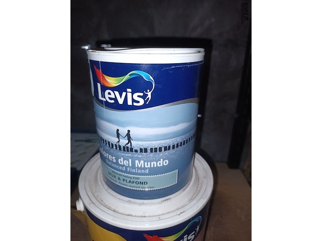 Lot 60 - levis verf. 2 stuks - afbeelding 2 van  4