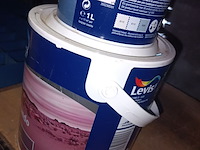 Lot 60 - levis verf. 2 stuks - afbeelding 3 van  4