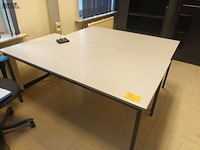 Lot 60 - rechthoekige werktafel. 2 stuks - afbeelding 1 van  3