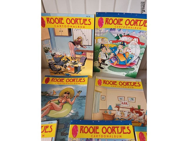 Lot 60 - rooie oortjes cartoonalbum. 10 stuks - afbeelding 3 van  5