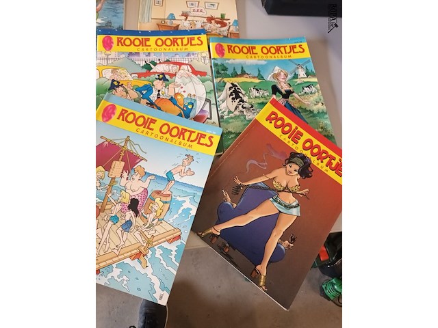 Lot 60 - rooie oortjes cartoonalbum. 10 stuks - afbeelding 4 van  5