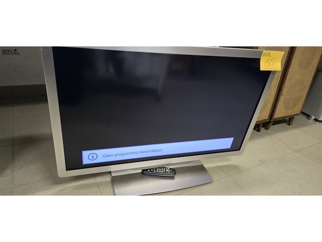 Lot 60 - tv phillips met afstandsbediening 40 inch - afbeelding 2 van  6
