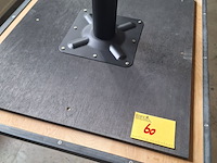 Lot 60 - vierkante horeca tafels. 10 stuks - afbeelding 2 van  3