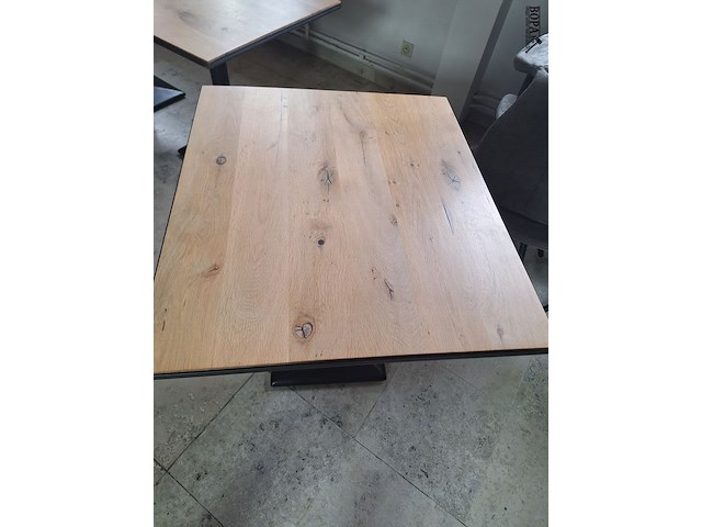 Lot 60 - vierkante horeca tafels. 10 stuks - afbeelding 3 van  3