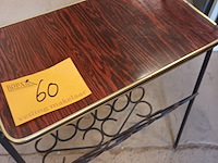 Lot 60 - vintage krantenbak - afbeelding 3 van  4