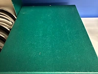 Lot 60 - vintage roestvrijstalen visgraatbakjes en onderzetters - afbeelding 4 van  7