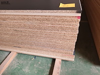 Lot 602 - melamine panelen. 29 stuks - afbeelding 2 van  3