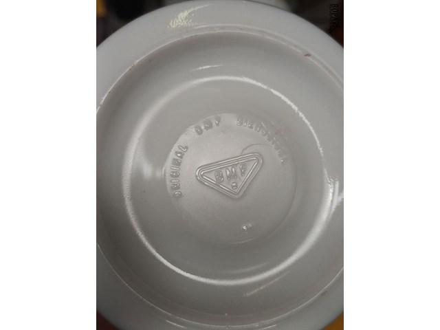 Lot 605 - duitse militaire bierpot bmf - afbeelding 3 van  3