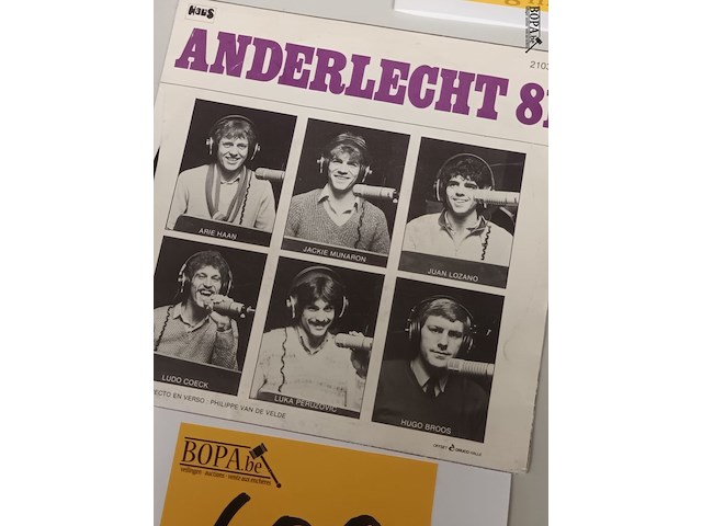 Lot 609 - singel anderlecht 81 - afbeelding 2 van  3