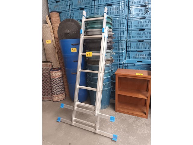 Lot 61 - aluminium ladder - afbeelding 1 van  5