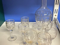 Lot 61 - antiek kristallen drankservies