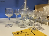 Lot 61 - antiek kristallen drankservies - afbeelding 2 van  3