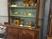 Lot 61 - antieke kast