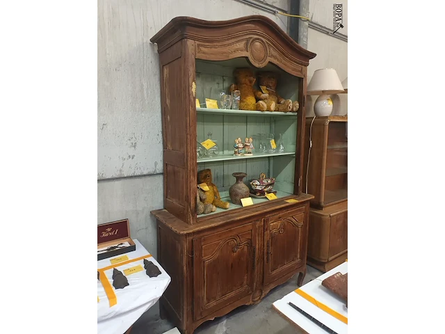 Lot 61 - antieke kast - afbeelding 2 van  5
