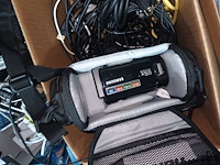 Lot 61 - audio en video kabels en camera - afbeelding 5 van  7