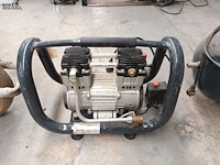 Lot 61 - compressor badger - afbeelding 4 van  5