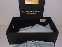 Lot 61 - damesschoenen maat 40 - afbeelding 1 van  3