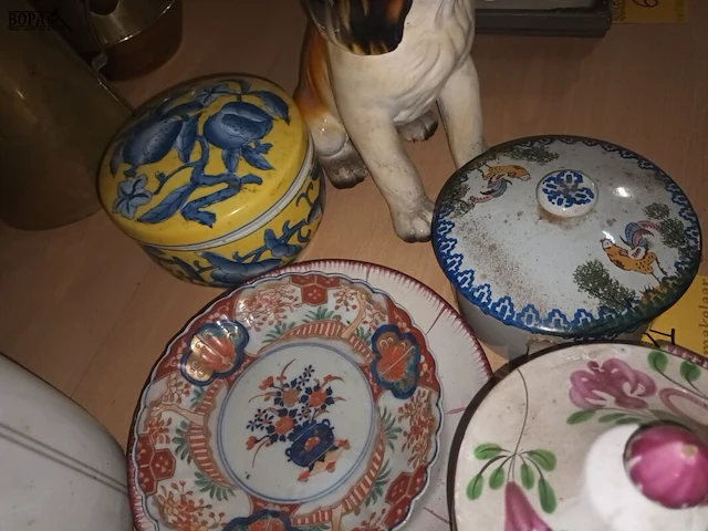 Lot 61 - decoratie in keramiek. 10 stuks - afbeelding 5 van  5