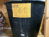 Lot 61 - gereedschap voor metselwerk en andere bouwwerken - afbeelding 1 van  3