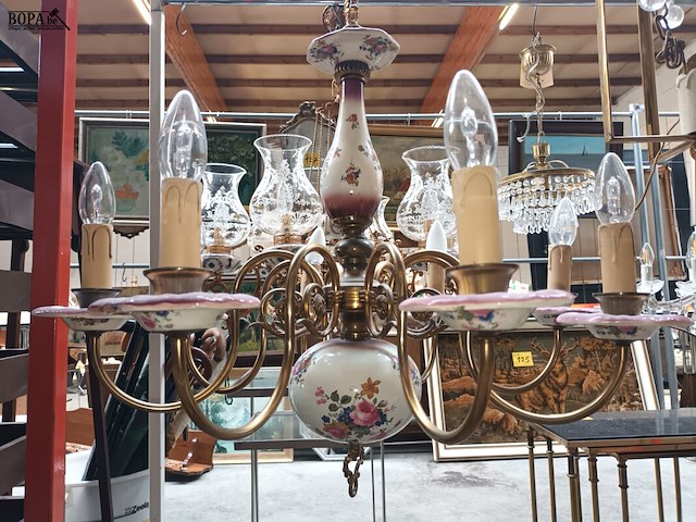 Lot 61 - luster koper en porselein - afbeelding 3 van  5