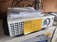 Lot 61 - projector acer - afbeelding 1 van  4