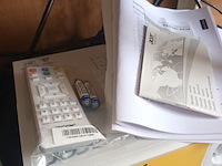 Lot 61 - projector acer - afbeelding 4 van  4