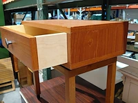 Lot 61 - retro nachttafel - afbeelding 3 van  4