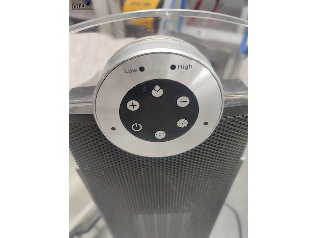 Lot 61 - solis torenventilator - afbeelding 2 van  3
