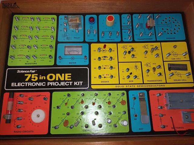 Lot 61 - tandy science fair electronic project kit - afbeelding 5 van  5