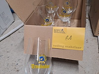 Lot 61 - troubadour glazen - afbeelding 1 van  1