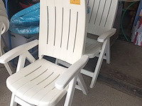 Lot 61 - verstelbare tuinstoelen. 2 stuks - afbeelding 2 van  6